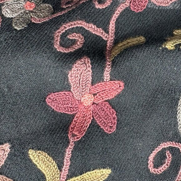 Black Floral Embroidered Scarf Shawl Decor Tapestry with Fringe & Lace Detailing - Picture 4 of 5